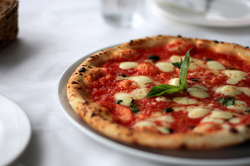 OTTAVIA: la pizza senza glutine piu’ grande del mondo - Sapori News 