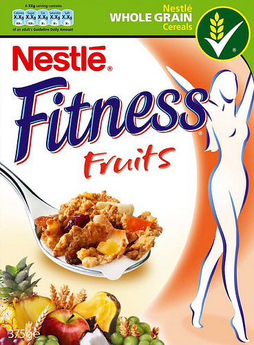 Nestlè Fitness Fruits: un mix goloso di cereali integrali e frutta per una prima colazione sana, ma soprattutto buonissima!