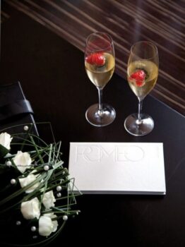 Al Romeo Hotel di Napoli tre stili per festeggiare San Valentino - Sapori News 