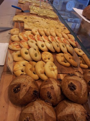 A Milano apre Breadly - bakery on the go - Sapori News 