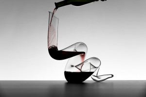 I nuovi decanter Boa e Curly, eleganti sculture di cristallo - Sapori News 