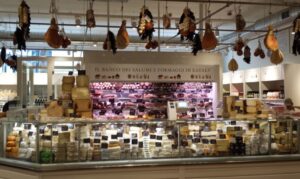 Il Gruppo Parmacotto protagonista del banco salumi nel megastore EATALY di Chicago