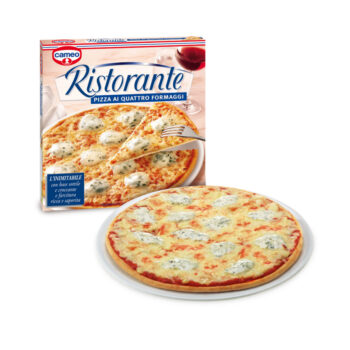 Pizza Ristorante cameo ai 4formaggi con piatto_300 - Sapori News 