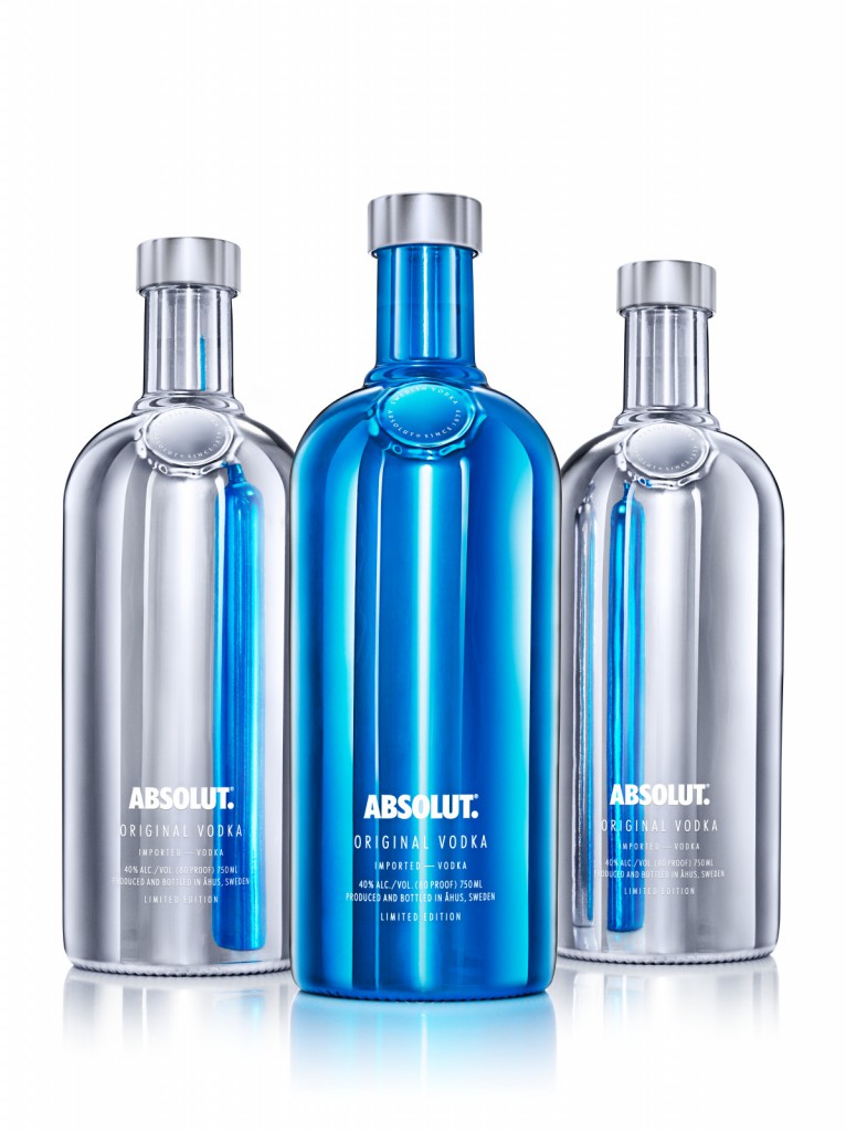 Absolut Original Vodka rende la notte electrik con la nuova Limited Edition - Sapori News 