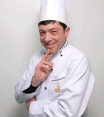 Il noto pasticcere siciliano Nicola Fiasconaro premia i talenti dell'arte dolciaria italiana