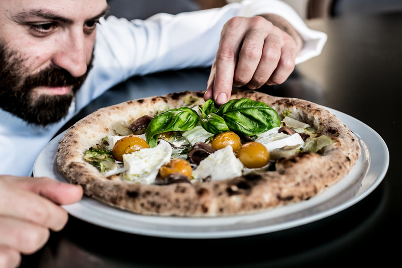 TownHouse Hotels presenta  “I Dodici Gatti in Galleria” pizza&grill  Galleria V. Emanuele II 11-12, Milano - Sapori News 