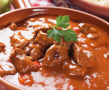 Gulasch di Bauer: il preparato per esaltare il gusto dei piatti di carne - Sapori News 