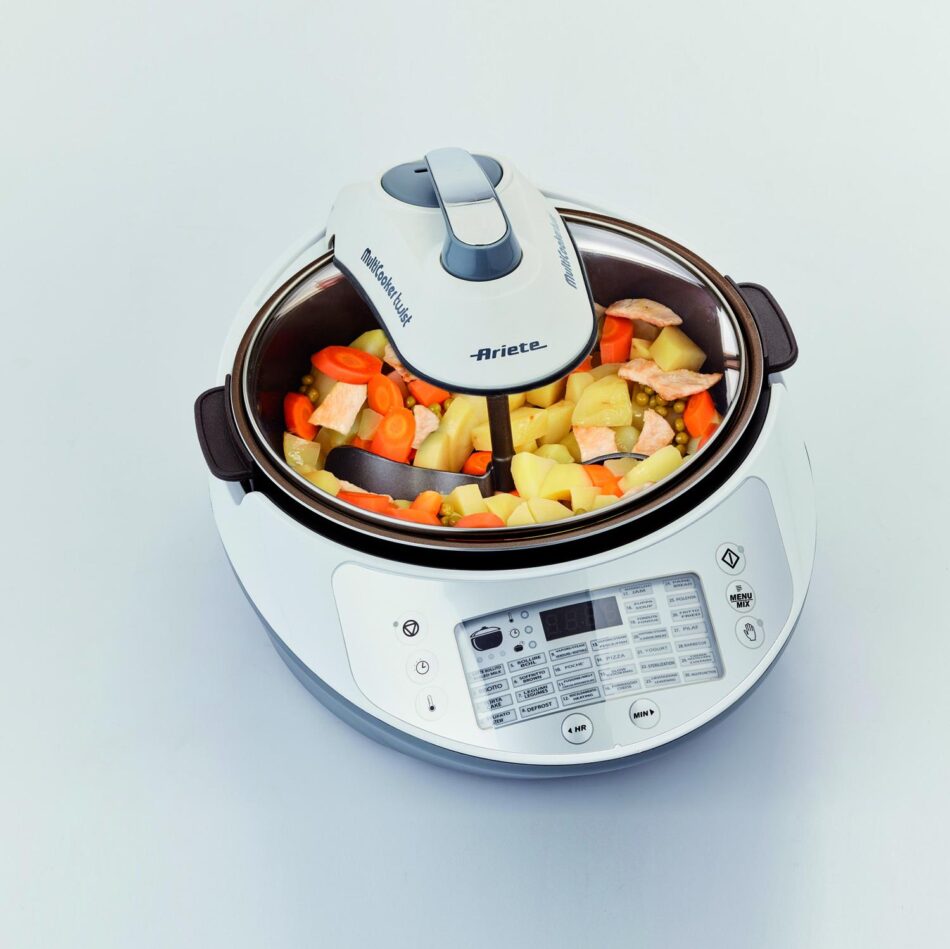 Multicooker Twist di Ariete, in cucina ... fa tutto lui!