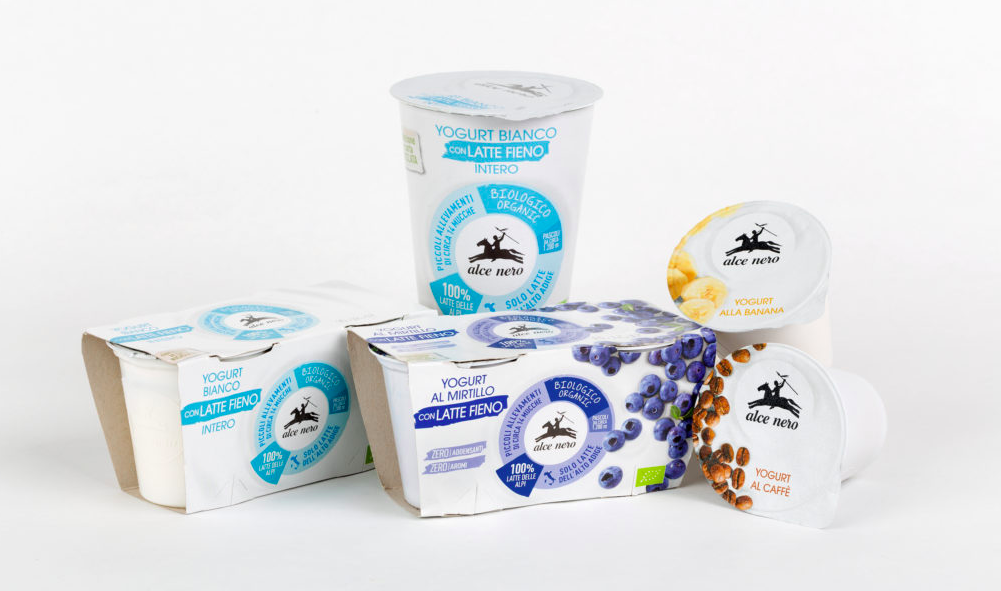 Alce Nero e Mila lanciano il primo yogurt biologico con latte fieno