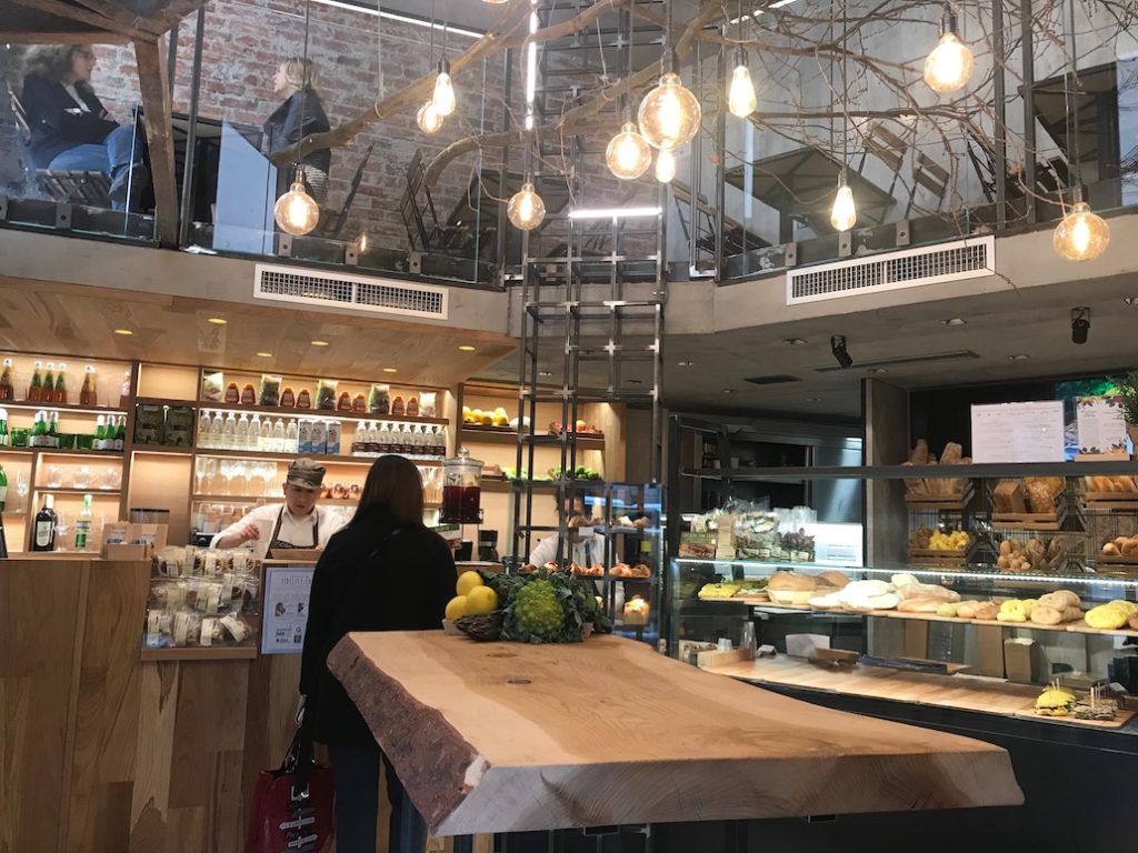 La cucina naturale di Rosebymary inaugura il suo terzo negozio  a Milano! - Sapori News 