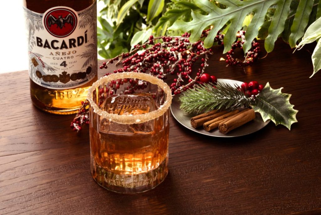 Rum Bacardí Anejo Cuatro: il cocktail delle feste Old4 creato dal barman Bruno Vanzan - Sapori News 