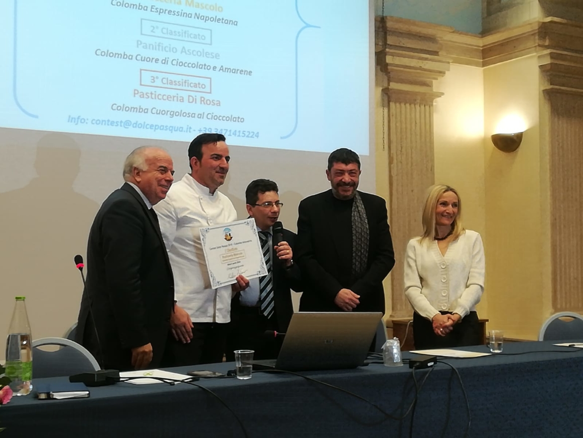 Alla presenza del Maestro Pasticcere Nicola Fiasconaro assegnati i premi del contest nazionale Dolce Pasqua