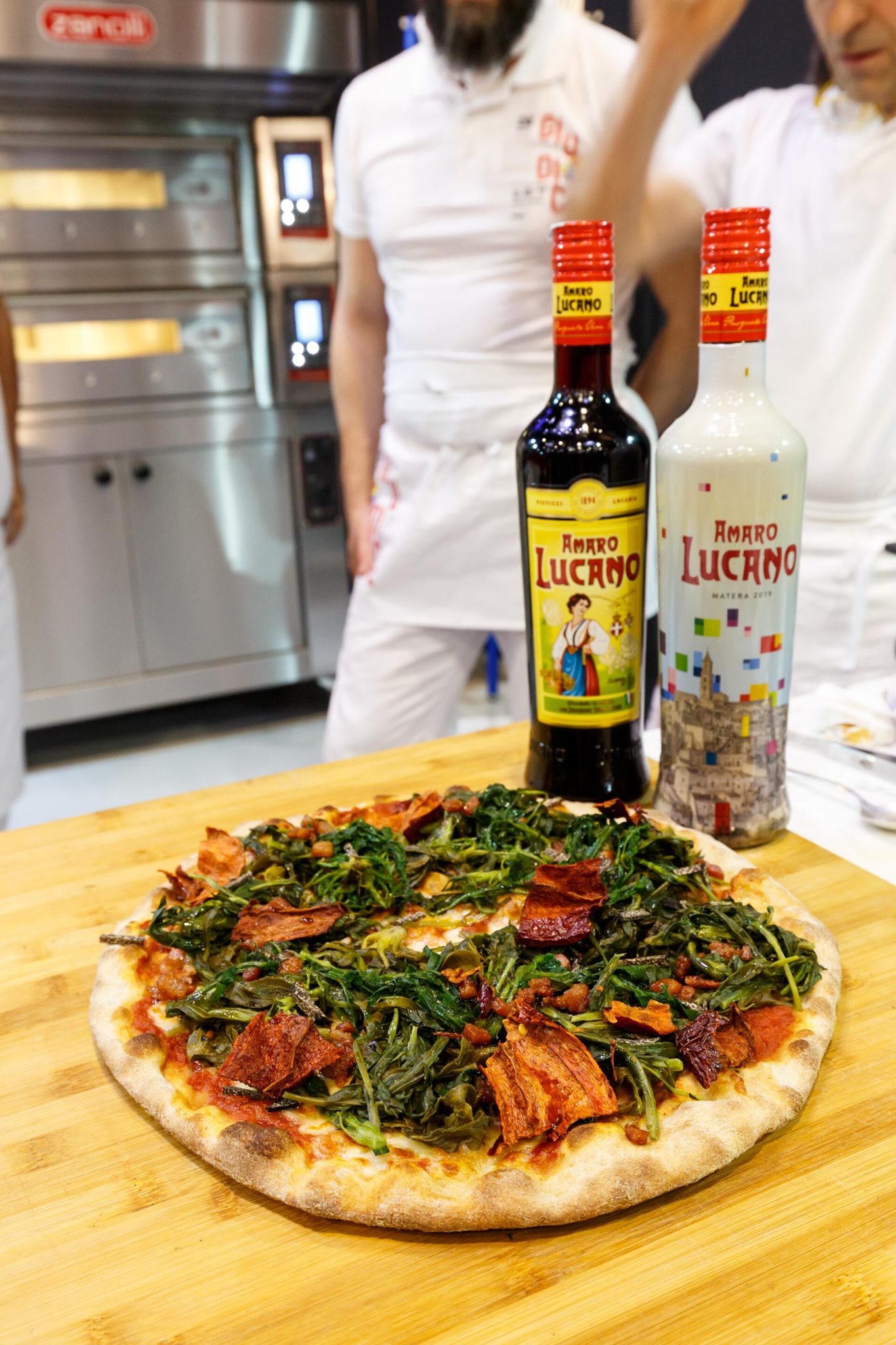 Amaro Lucano originale ingrediente della ricetta della Pizza dedicata alla città di Matera Capitale europea della Cultura 2019 - Sapori News 