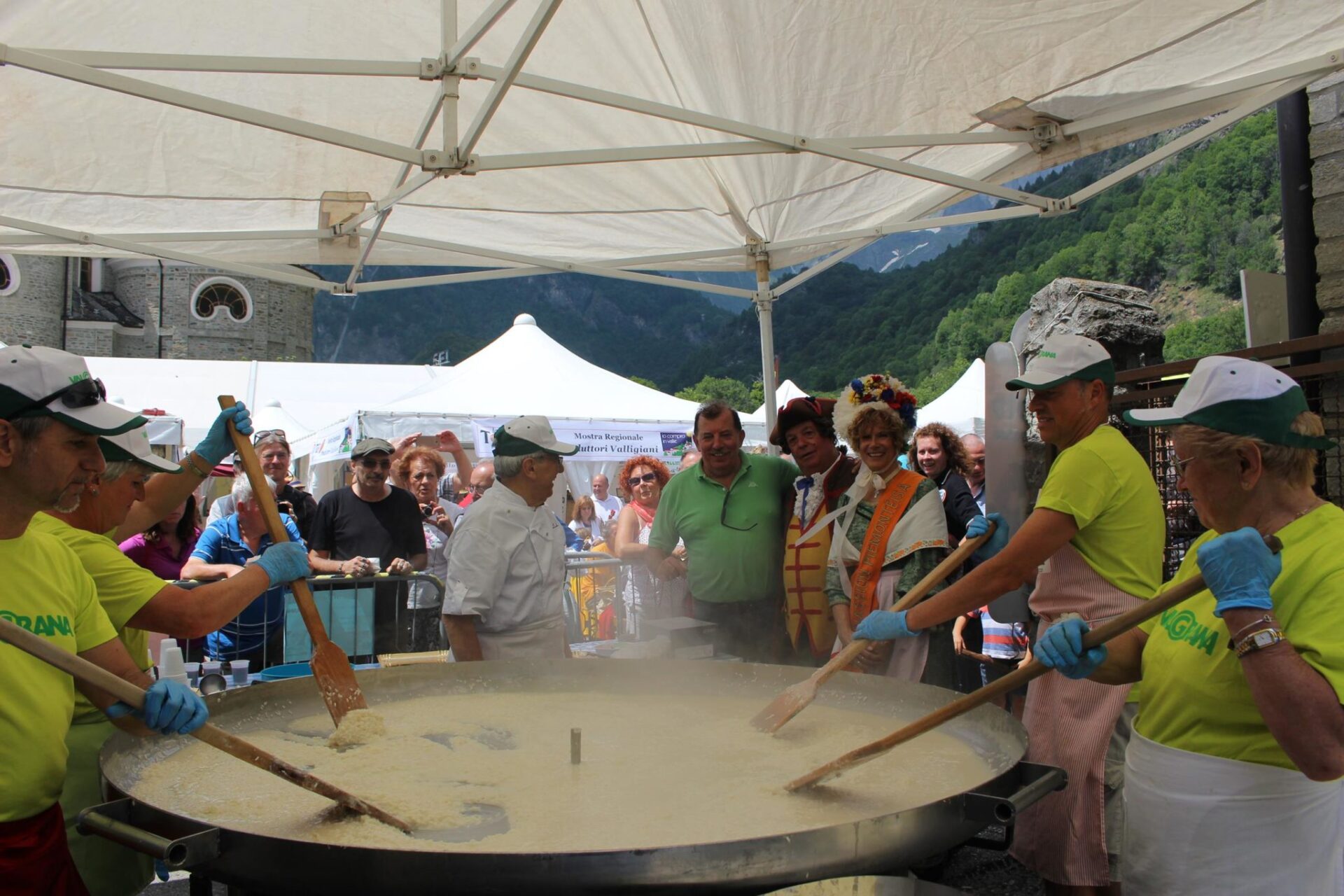 Ad Usseglio (To) la “Mostra Regionale della Toma di Lanzo e dei Formaggi d’Alpeggio” - Sapori News 