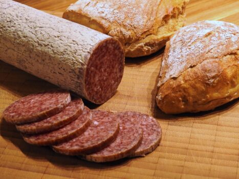 Terza Festa del Salame: a Cremona un panino da 10 metri - Sapori News 