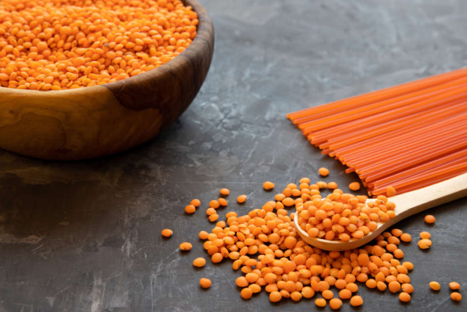 Mangiare la pasta di lenticchie fa bene: ecco perché
