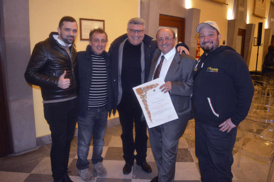 Il Provolone del Monaco Dop ambasciatore di Sorrento nel mondo - Sapori News Il Magazine Dedicato al Mondo del Food a 360 Gradi Il Provolone del Monaco Dop ambasciatore di Sorrento nel mondo - Sapori News