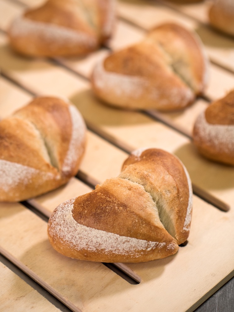Ricetta del pane a forma di cuore per il giorno di San Valentino - Sapori News 