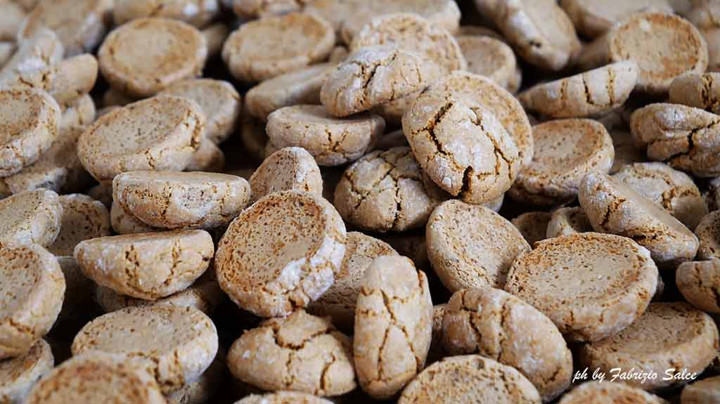 Sono nati dall’amore, sono gli amaretti di Mombaruzzo - Sapori News Il Magazine Dedicato al Mondo del Food a 360 Gradi