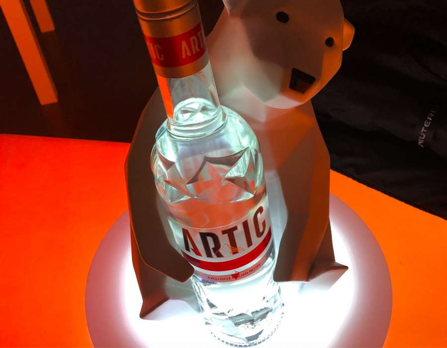 Artic Vodka, il calendario e il restyling della bottiglia - Sapori News Il Magazine Dedicato al Mondo del Food a 360 Gradi
