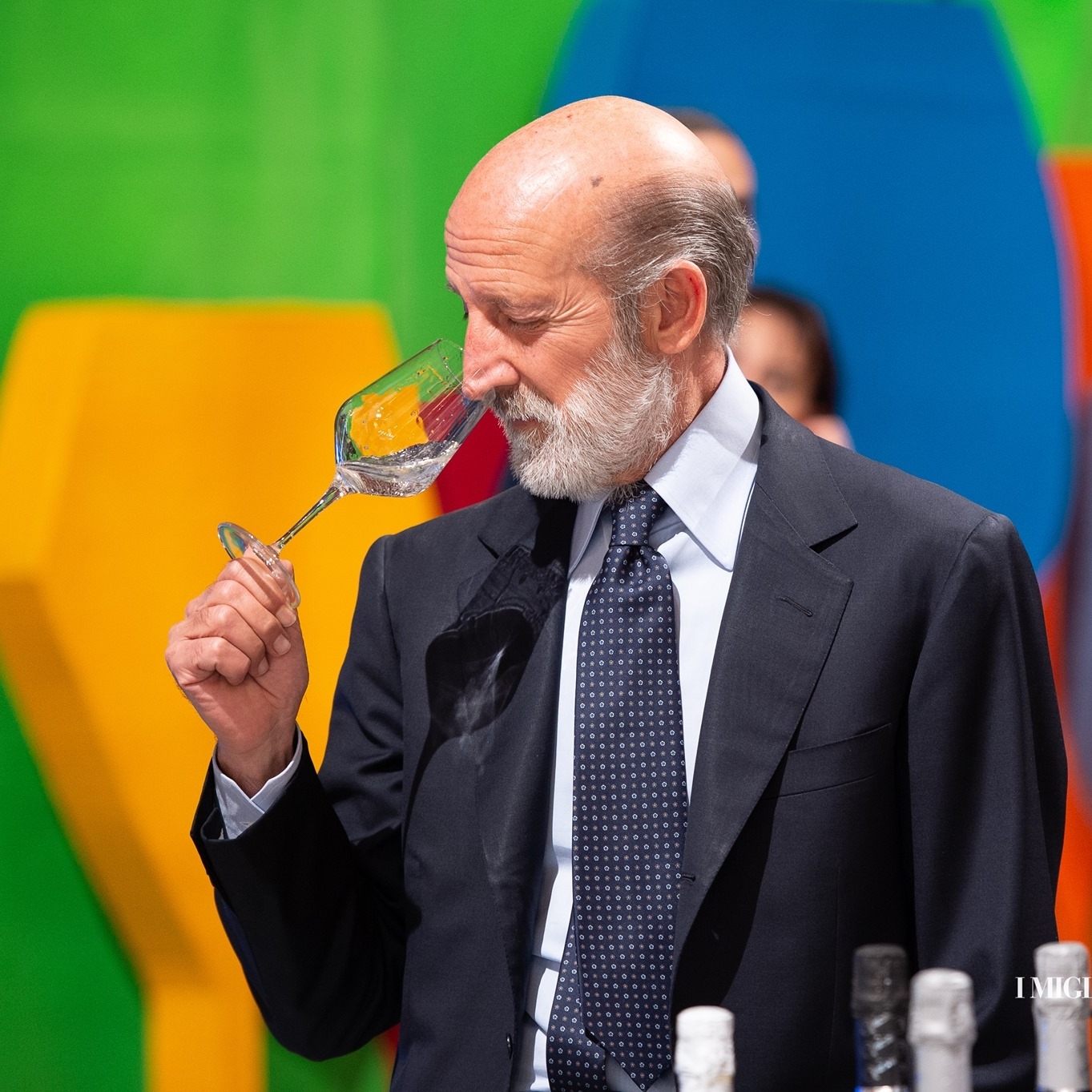 Annuario dei Vini 2022: Beyond The Clouds di Elena Walch è il "miglior vino bianco" italiano - Sapori News Il Magazine Dedicato al Mondo del Food a 360 Gradi