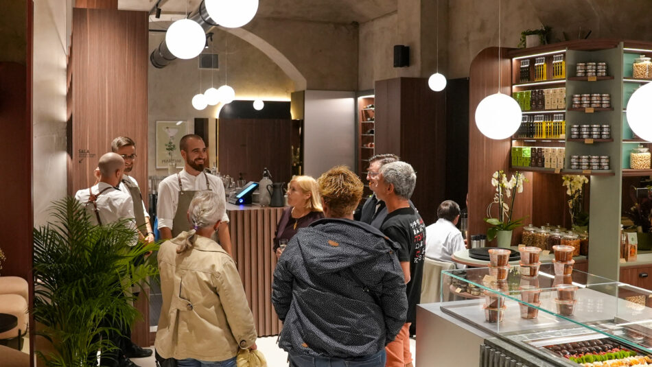 Il Primo Boutique Bistró Di Eredi Borgnino aperto a Torino