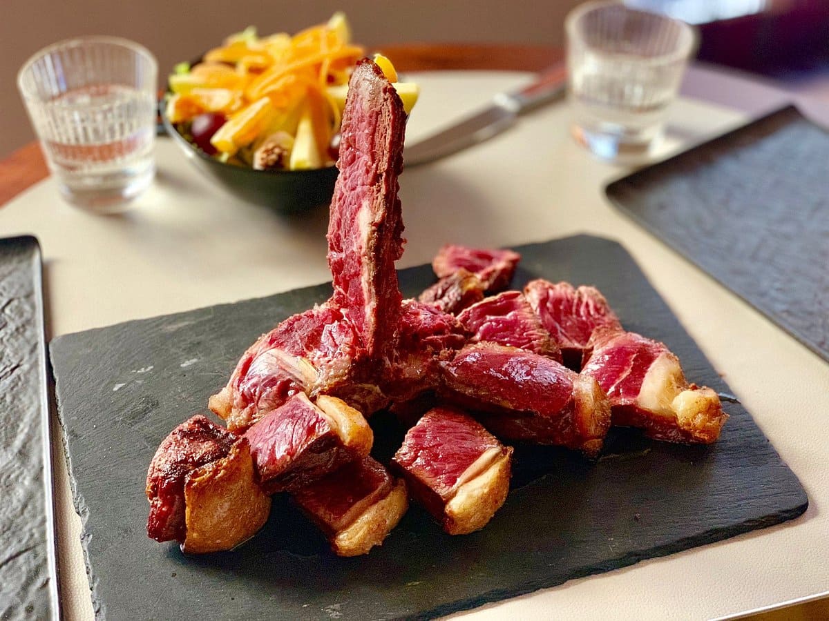 Nero 9 e la rivoluzione della carne con la sua Selezione - Sapori News 