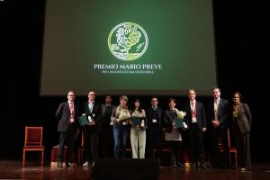 la foto della premiazione al premio Preve con Riso Gallo