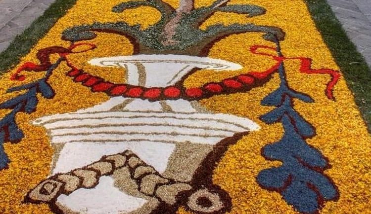 L'infiorata di Città della Pieve: i petali raccontano il viaggio 22-23 giugno