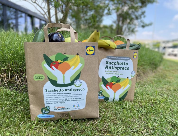 LIDL ITALIA: il Sacchetto Antispreco aiuta i bisognosi