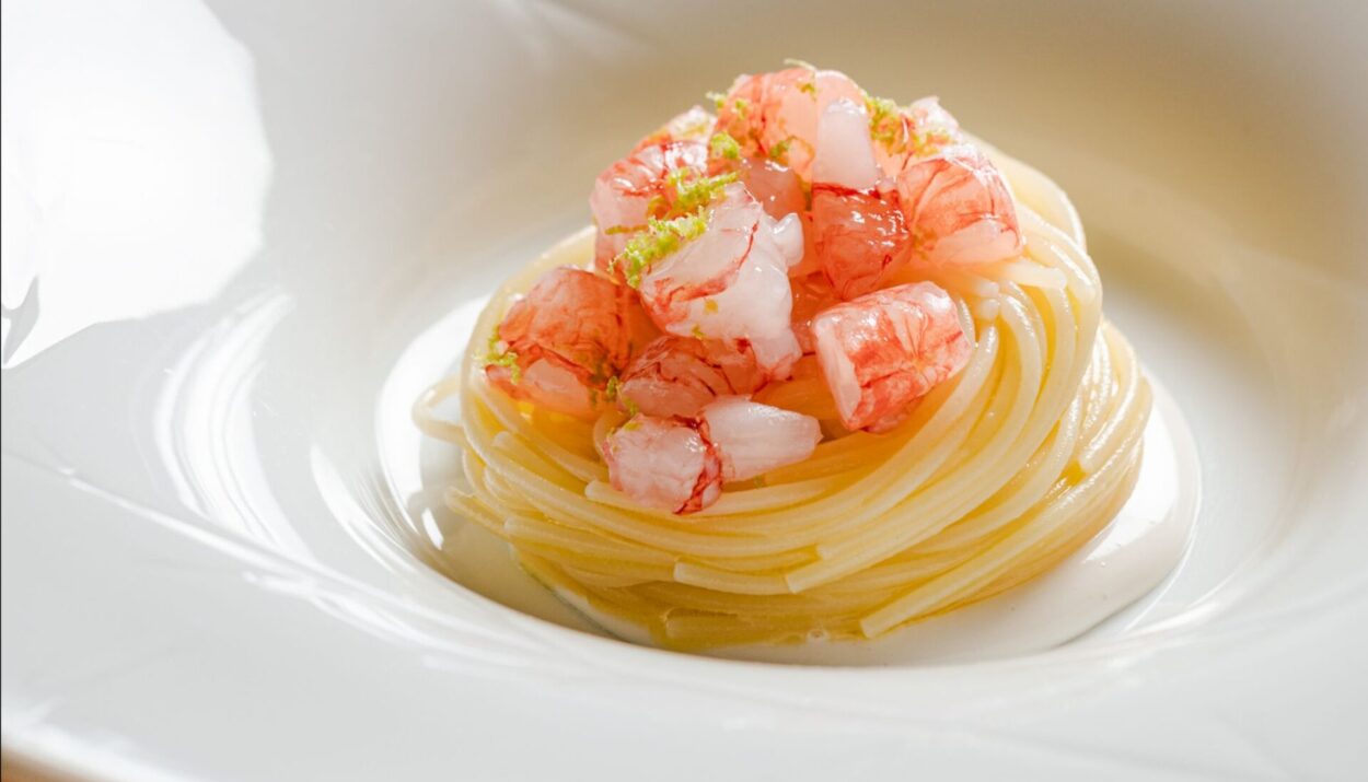 Spaghettino freddo, pomata di mandorla e gamberi - Chef Fabio Dodero - Metis