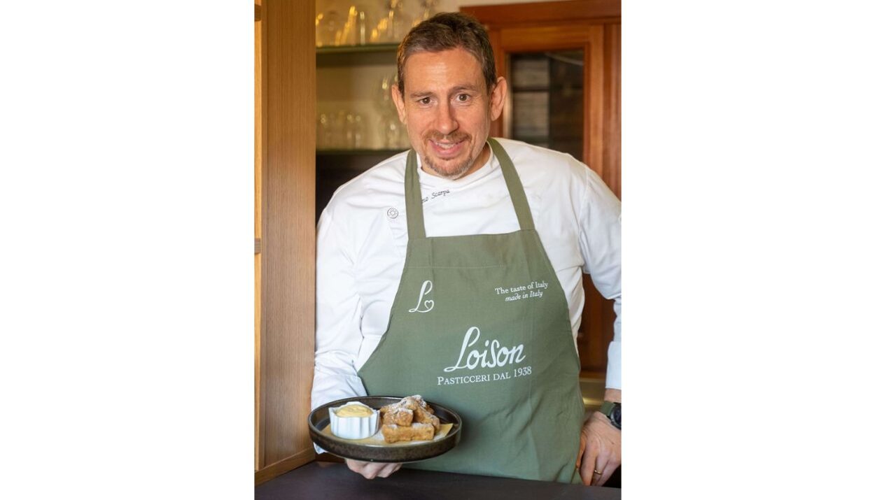 Per Natale scopri come preparare un irresistibile panettone fritto abbinato a una cremosa spuma di zabaione per un dessert unico!