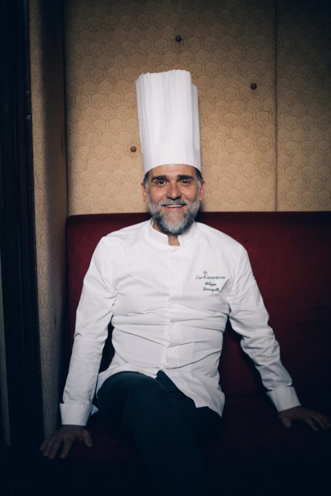 Il panettone artigianale "Il Classico" di Chef Filippo Sinisgalli - Sapori News 