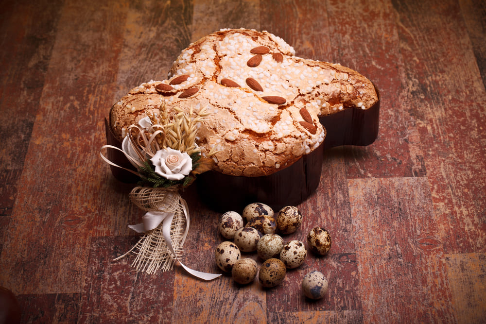 Scopri la migliore colomba artigianale per la Pasqua 2025: tradizione, varianti gourmet e dolcezze bio da non perdere.