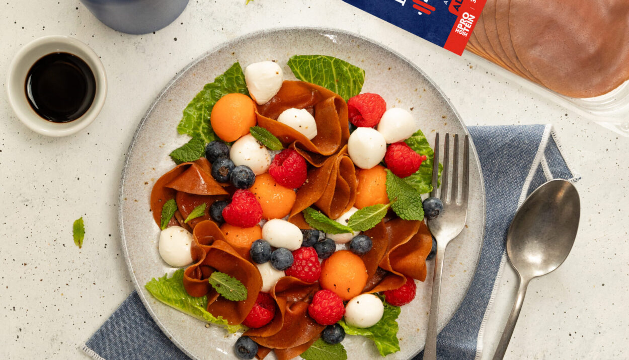 Scopri Mopur® Fitness: affettati vegetali ricchi di proteine per chi fa sport. Gusto, energia e benessere sempre con te!