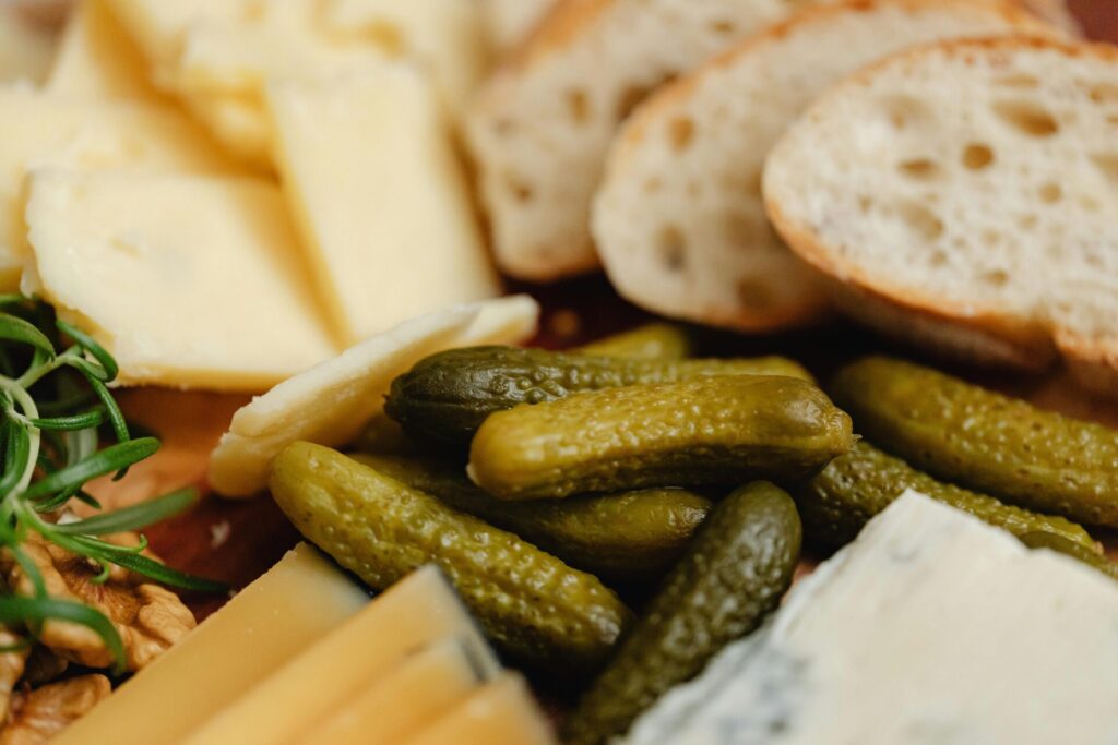 Aperitivo italiano: secondo Unione Italiana Food le verdure sottolio diventano protagoniste - Sapori News 