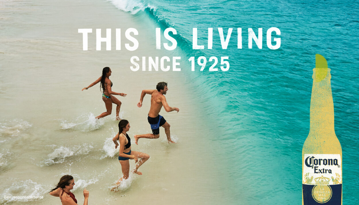Corona lancia Corona 100: scopri le 100 spiagge da sogno da vivere davvero. Un viaggio tra natura, libertà e cultura balneare.