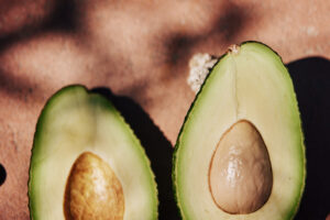 Halaesa lancia il primo avocado bio made in Italy: sostenibile, fresco e coltivato in Sicilia. Un superfood etico e rivoluzionario