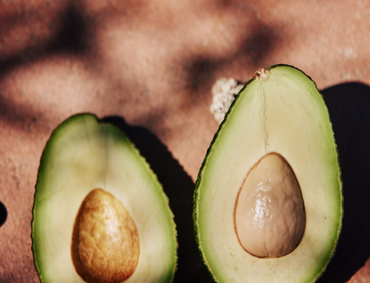 Halaesa lancia il primo avocado bio made in Italy: sostenibile, fresco e coltivato in Sicilia. Un superfood etico e rivoluzionario