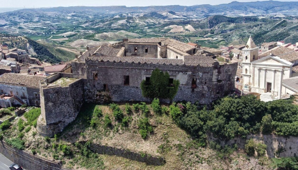 Vino, cultura e storia protagonisti a Cirò dal 7 al 9 giugno. Degustazioni e incontri al Merano WineFestival Calabria.