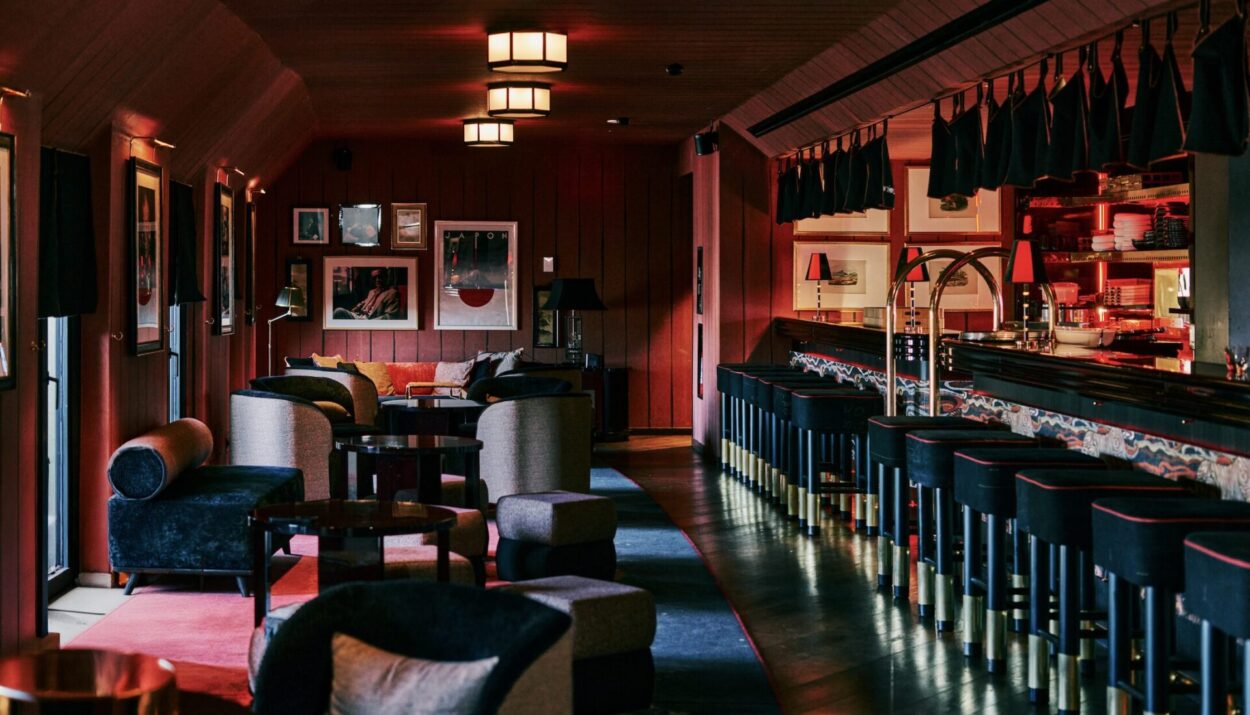 Scopri SALI, il nuovo rooftop giapponese a Milano con vista, cocktail unici e cucina izakaya. Vivi un’esperienza esclusiva.