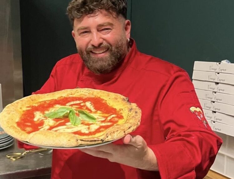 Nuove aperture a Monza e Ibiza per Vincenzo Capuano: pizza gourmet, opzioni gluten free e location uniche da non perdere.