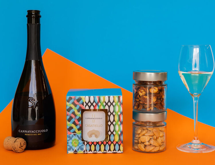 That’s Amore è la box gourmet di Cannavacciuolo: un mix di gusto e stile per vivere la Dolce Vita ovunque. Ordinala subito online!