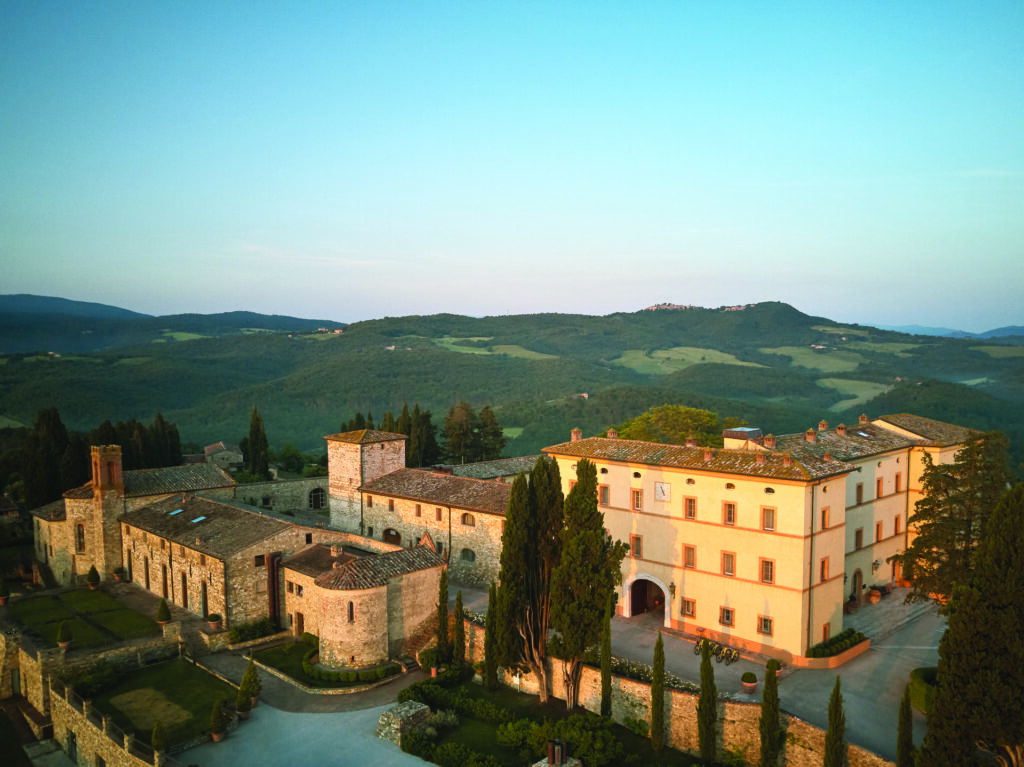 Cene sotto le stelle al Castello di Casole tra gusto e cielo - Sapori News 