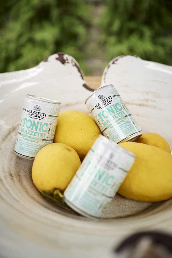 Le due nuove toniche Mazzetti: Premium Dry e Mediterranean per gin d’autore - Sapori News 