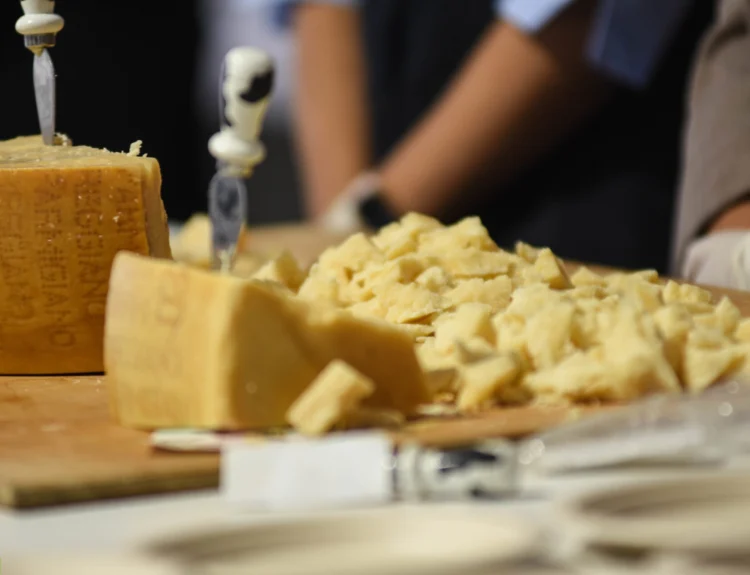 EmiliaFoodFest 2025 torna a Carpi. Il centro diventerà una grande vetrina a cielo aperto dedicata alle eccellenze della Food Valley.