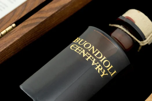 Buondioli_Century-7_429e6805-42e0-4209-8c44-13c37a40780c.jpg-525x350 Buondioli_Century-7_429e6805-42e0-4209-8c44-13c37a40780c.jpg