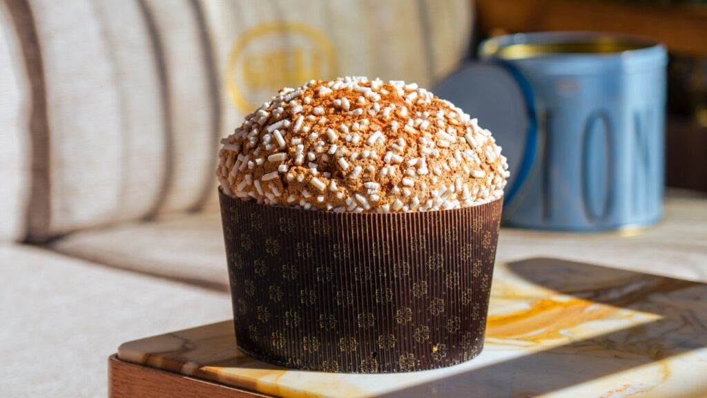 Progetto-senza-titolo-2025-11-28T221327.519-1024x576 I migliori panettoni artigianali del Natale 2025: tradizione, gusto e creatività