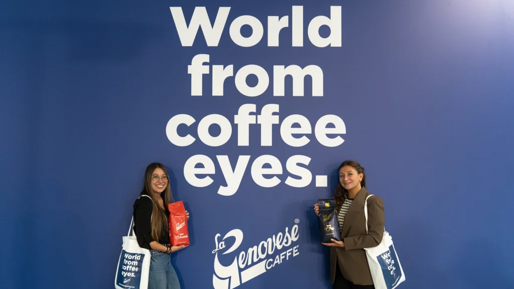 Scopri La Genovese, torrefazione artigianale ligure dal 1936: miscele di qualità, specialty coffee e passione per il vero espresso italiano.