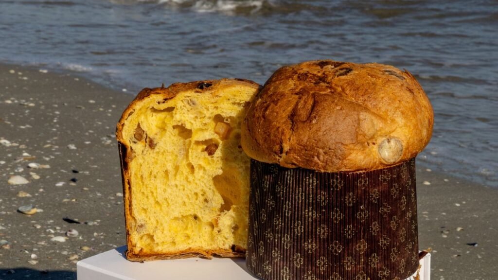 Progetto-senza-titolo-2025-12-02T215602.081-1024x576 I migliori panettoni artigianali del Natale 2025: tradizione, gusto e creatività